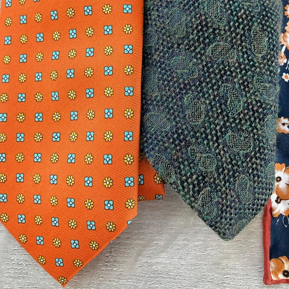 Sarar - Sayki/hatemoglu lot (2). 2 ties-2 pocket squares - Picture 4 of 5